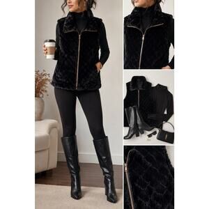 Carmen Marc Valvo Faux Fur Vest 2X Black Quilted Mob Wife Glam Zip Up Old Money